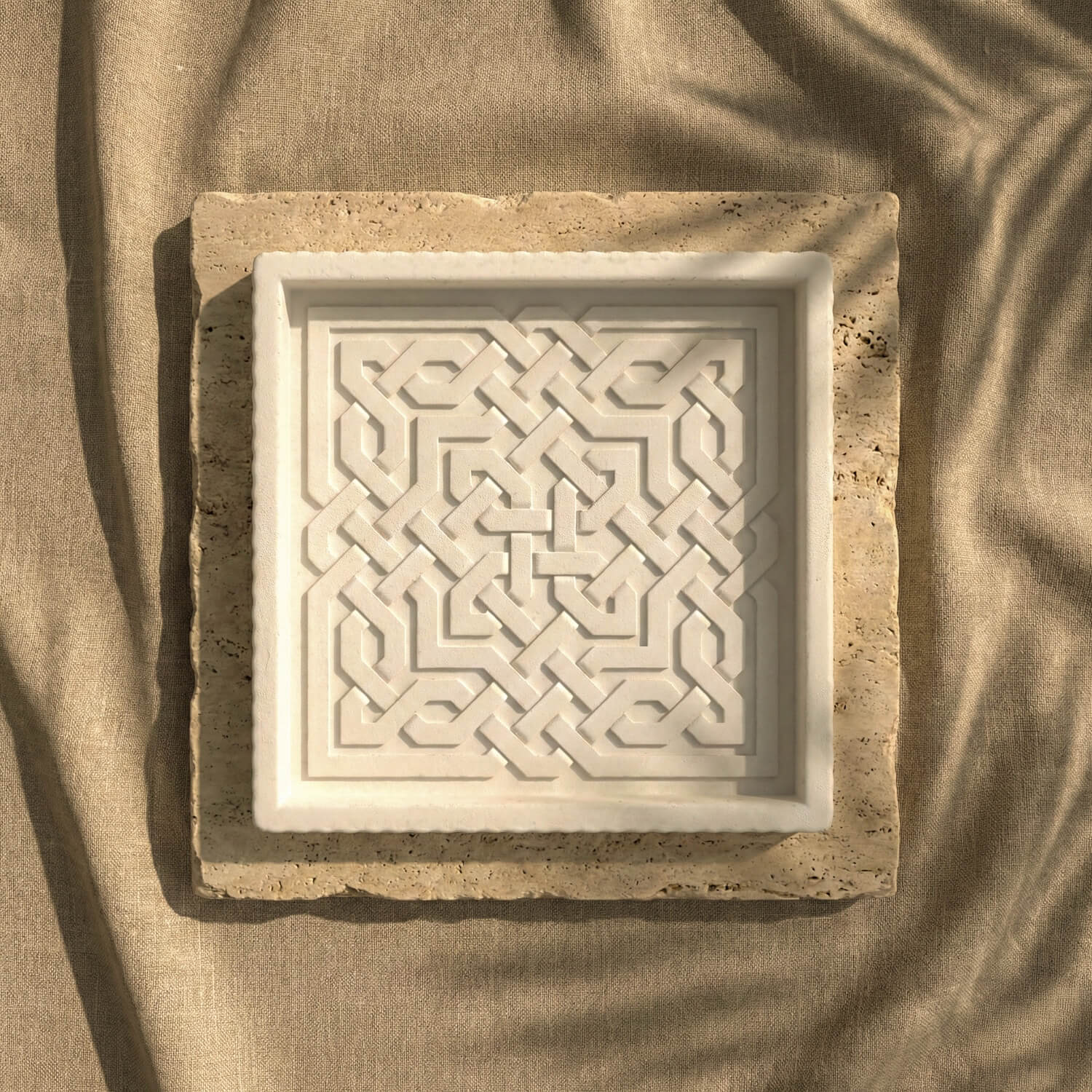 Alhambra Nasrid Knotwork Stone Relief – Handmade Islamic Geometric Decor