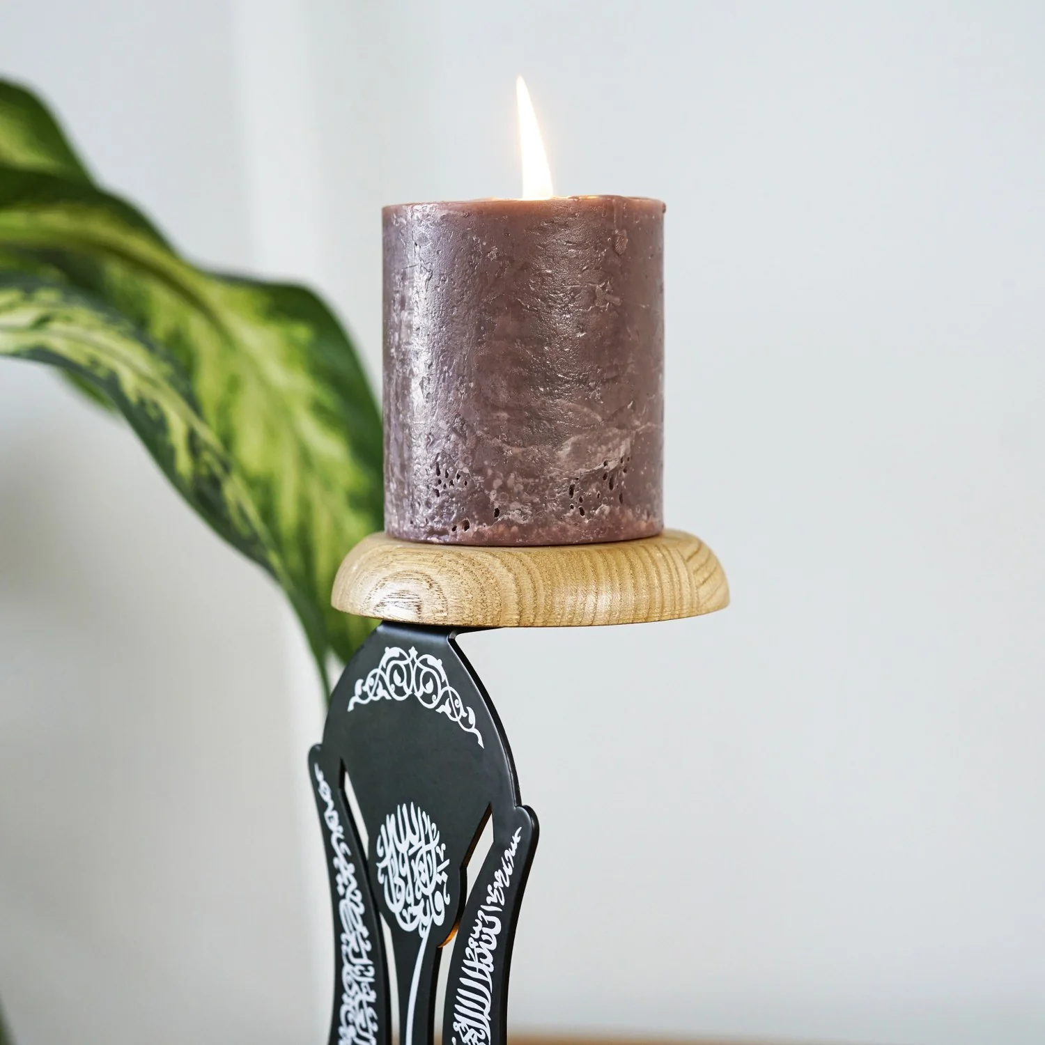 Ayatul Kursi Islamic Candle Holder - Tulip Shaped Design for Elegant Decor - Image 3
