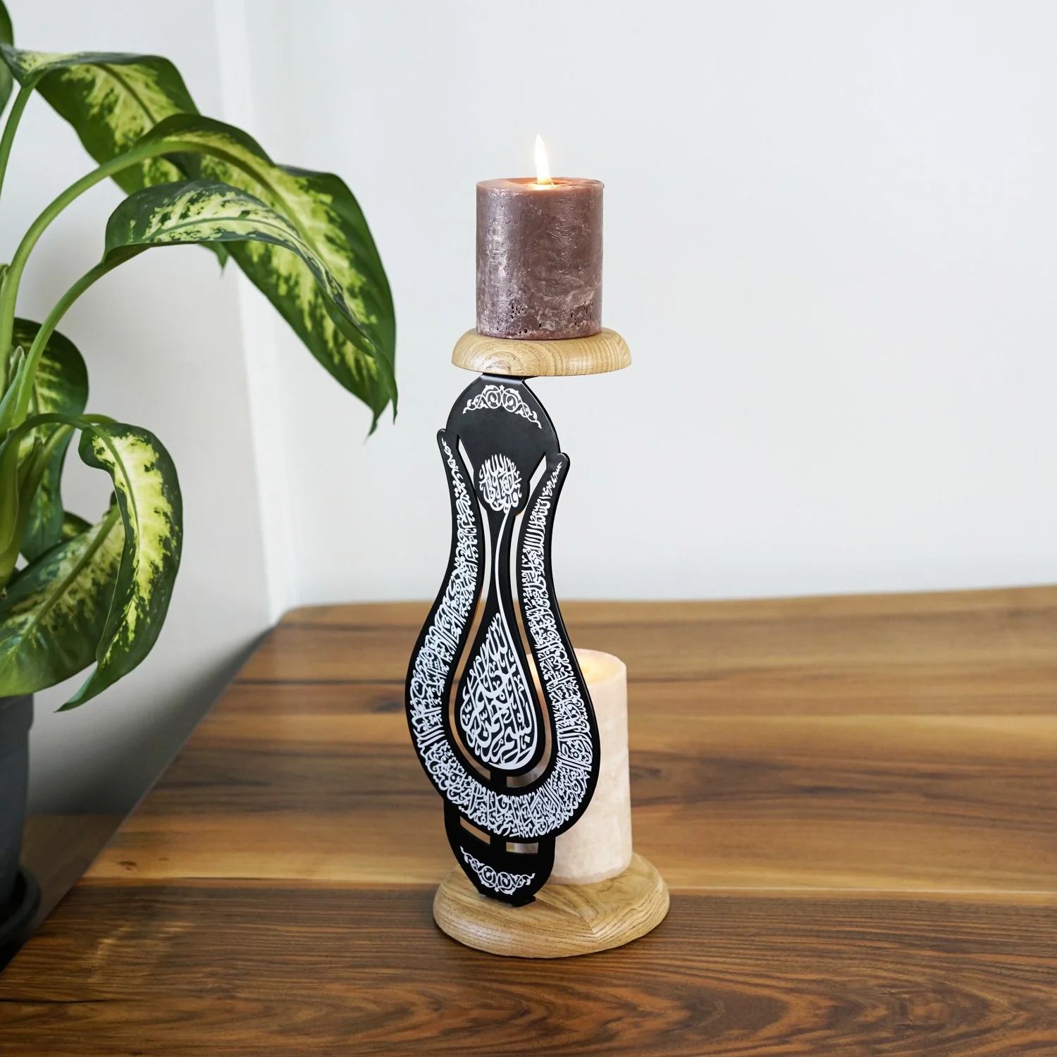 Ayatul Kursi Islamic Candle Holder - Tulip Shaped Design for Elegant Decor - Image 9