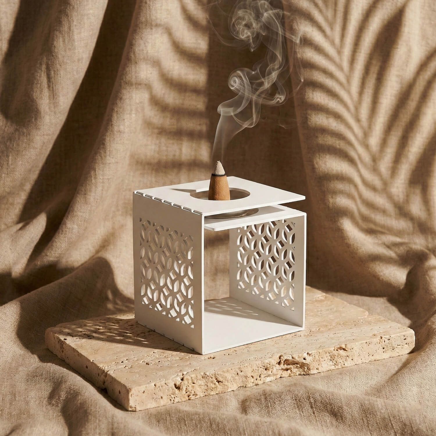 Geometric Fretwork Metal Mabkhara – Modern Islamic Incense Burner - Image 3
