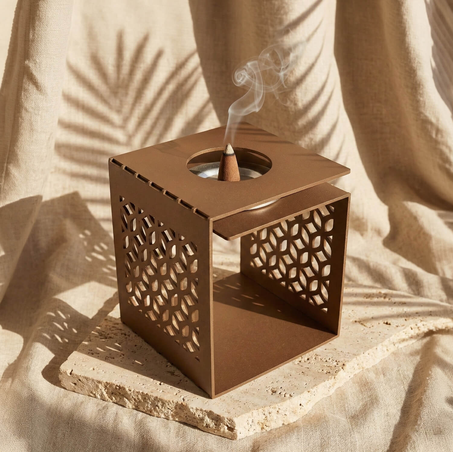 Geometric Fretwork Metal Mabkhara – Modern Islamic Incense Burner - Image 5