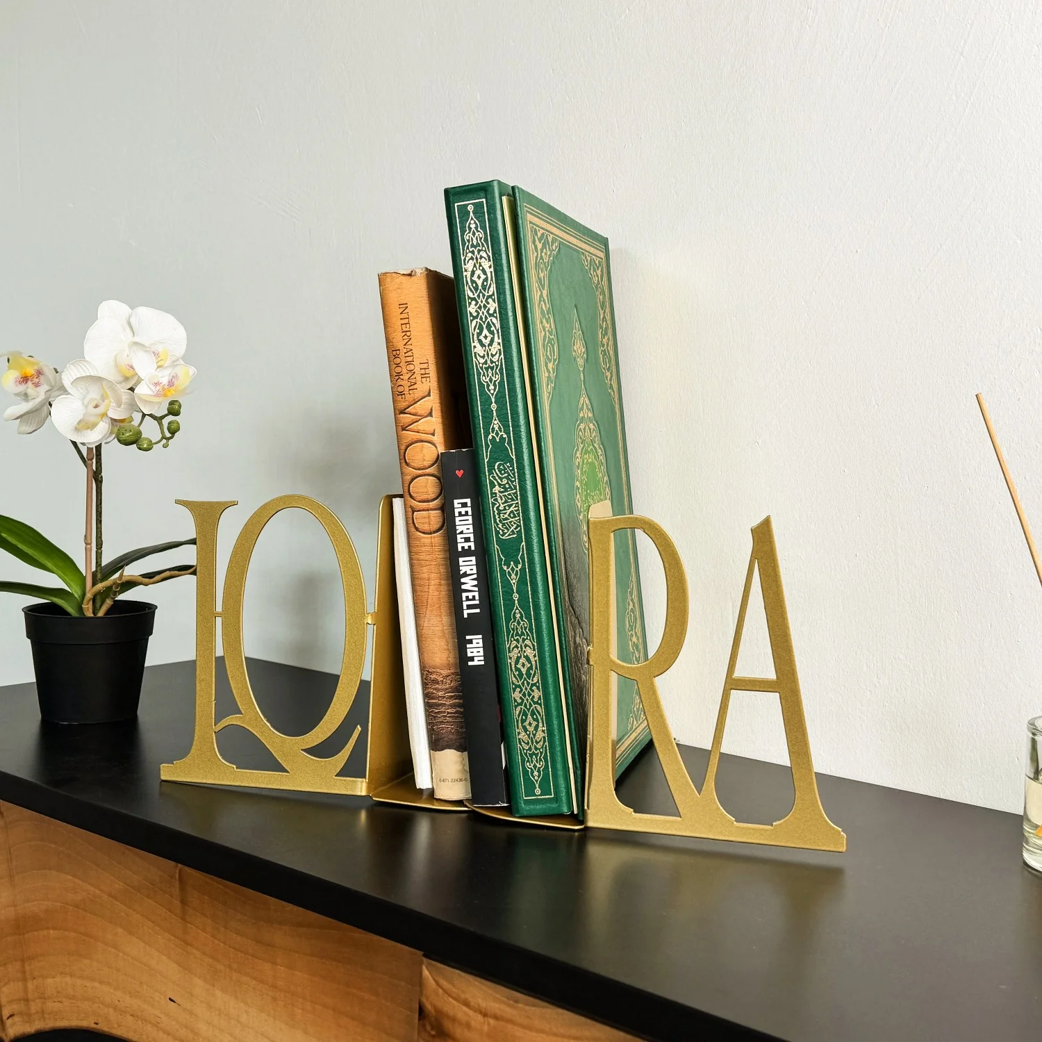 Ikra Bookend - Islamic Home Decor | Latin Calligraphy Art - Image 5