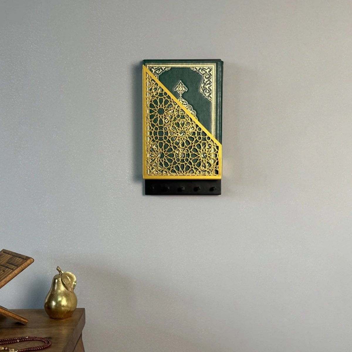 Metal Floating Quran Box and Rosary Hanger - Quran and Key Holder & Storage - Image 4