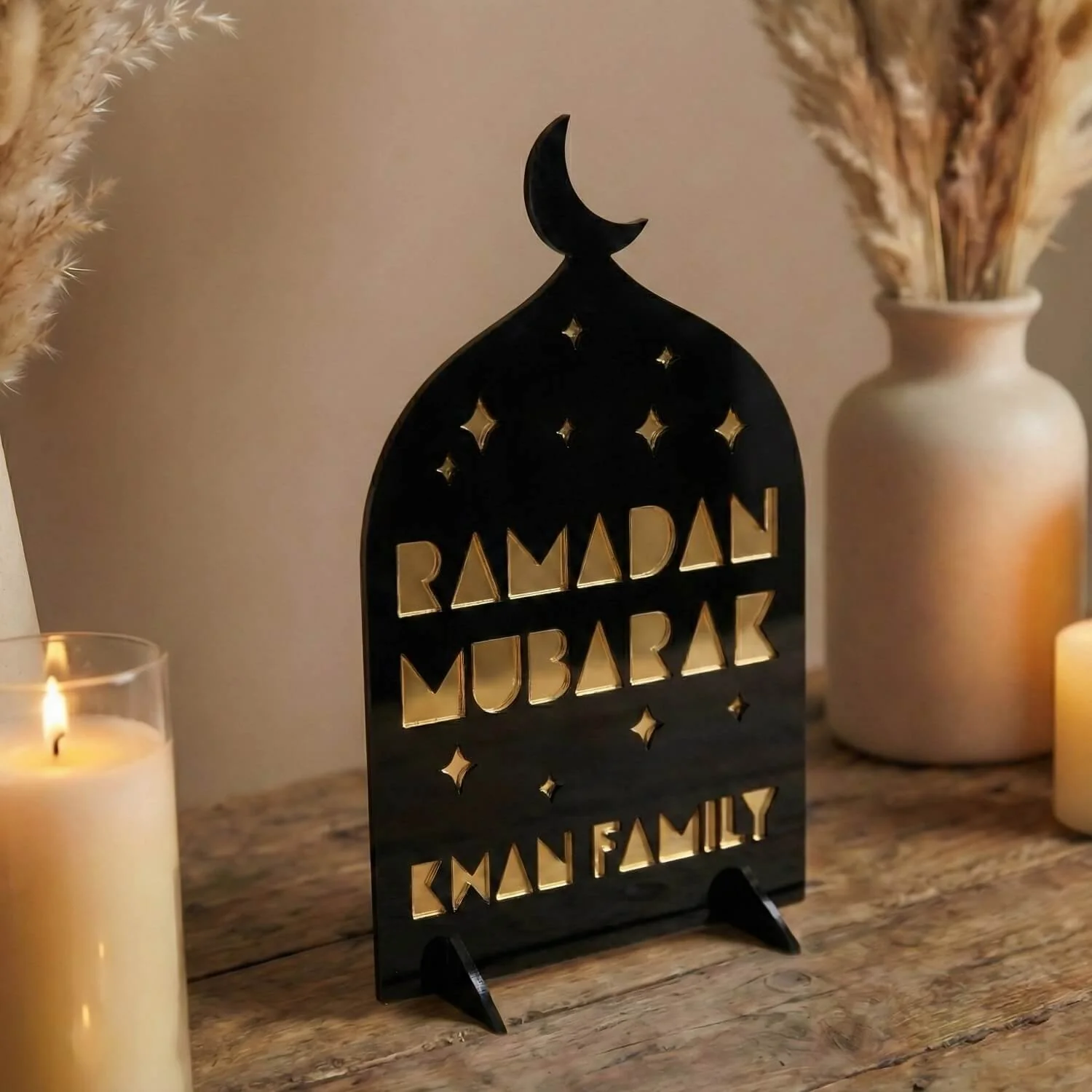 Personalized Ramadan Mubarak Stand – Cosmic Family Sign - Image 5