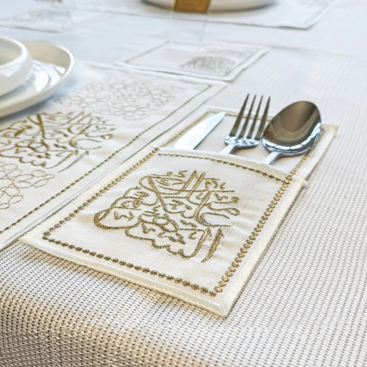 Ramadan Dining Table Golden Placemat Set - 6 Persons - 19 Pcs. - Full Set - Image 13