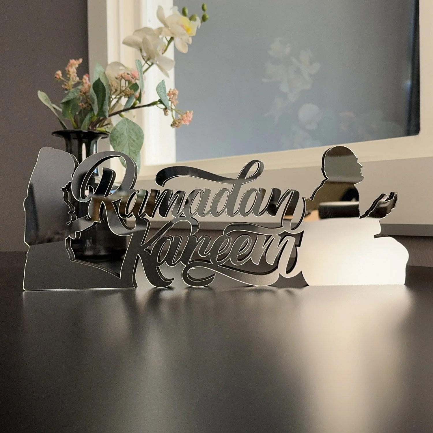 Ramadan Kareem Islamic Tabletop Decor - Prayers Detail - Image 2