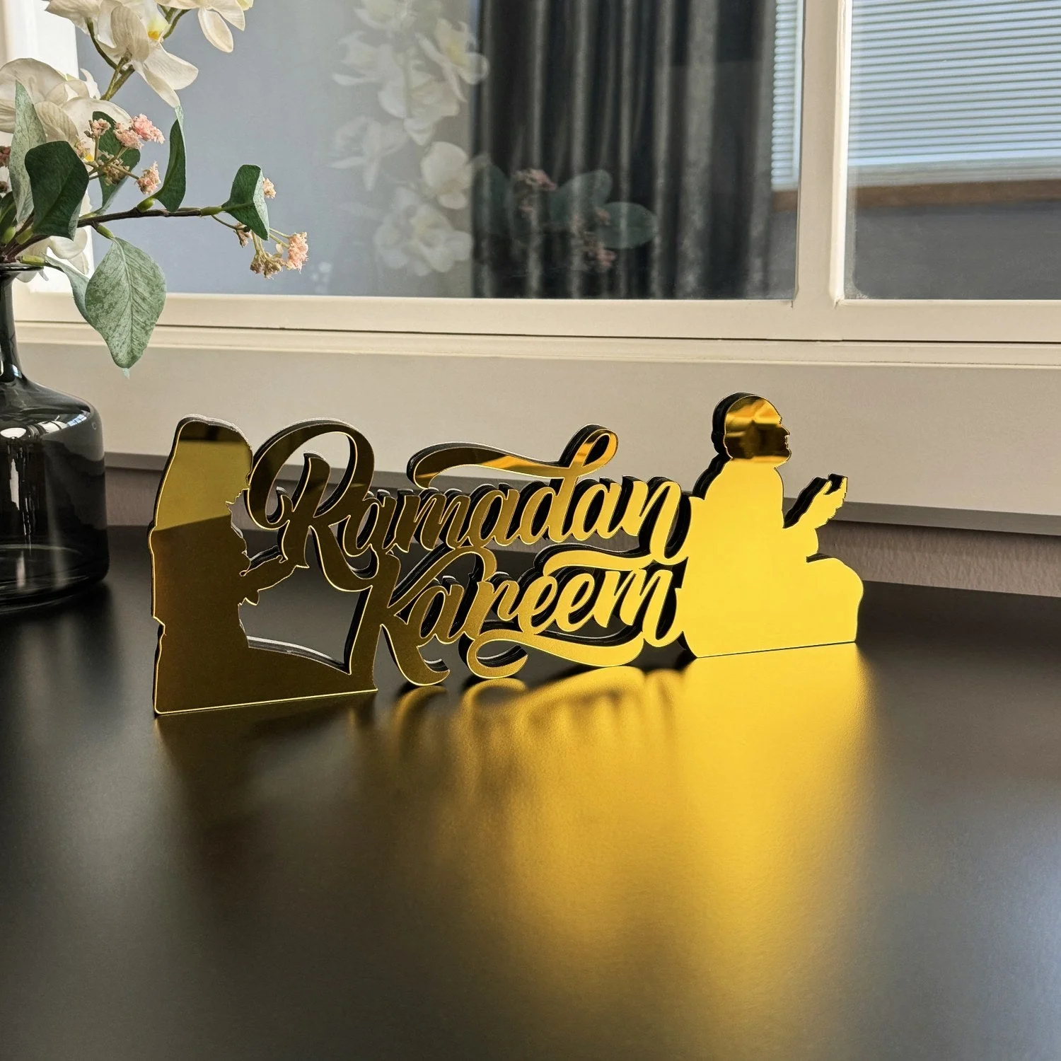 Ramadan Kareem Islamic Tabletop Decor - Prayers Detail - Image 3