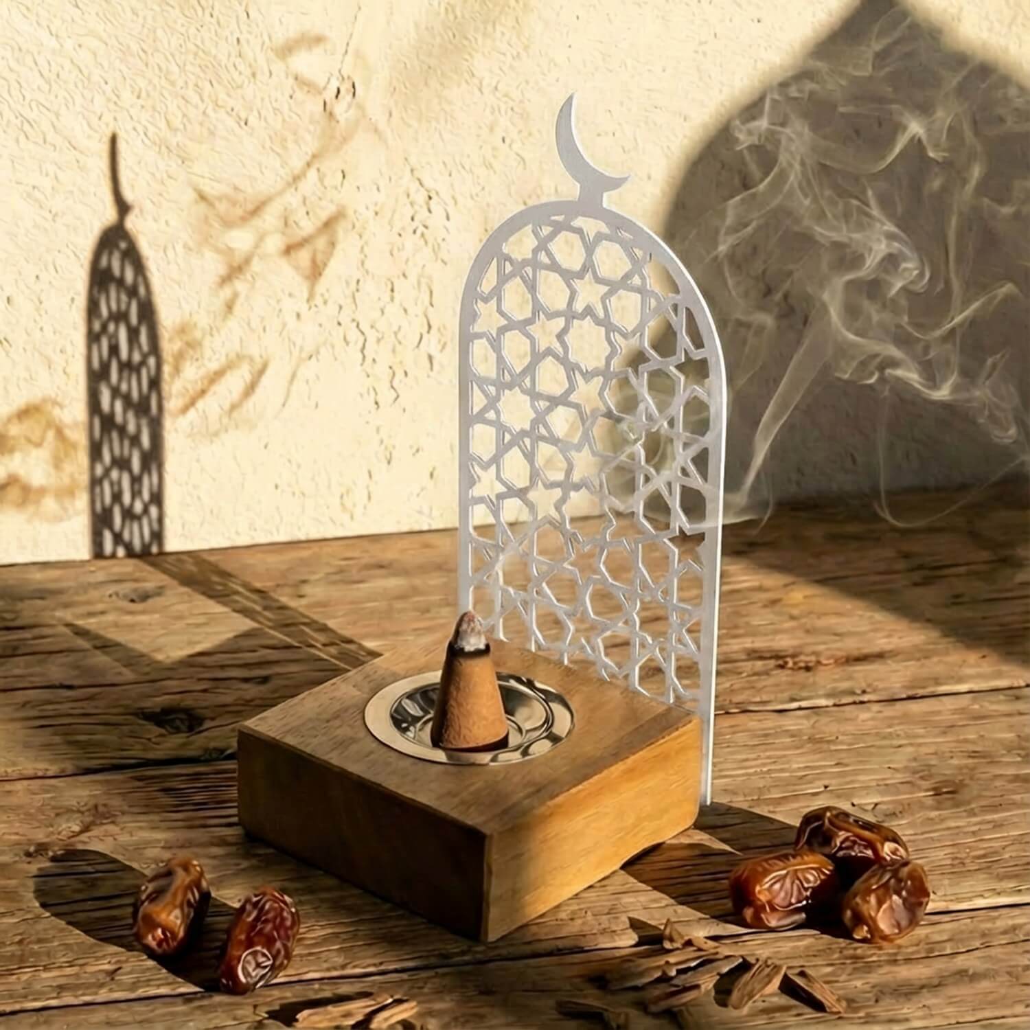 Tower Style Bakhoor Burner – Vertical Metal & Wood Mabkhara - Image 3